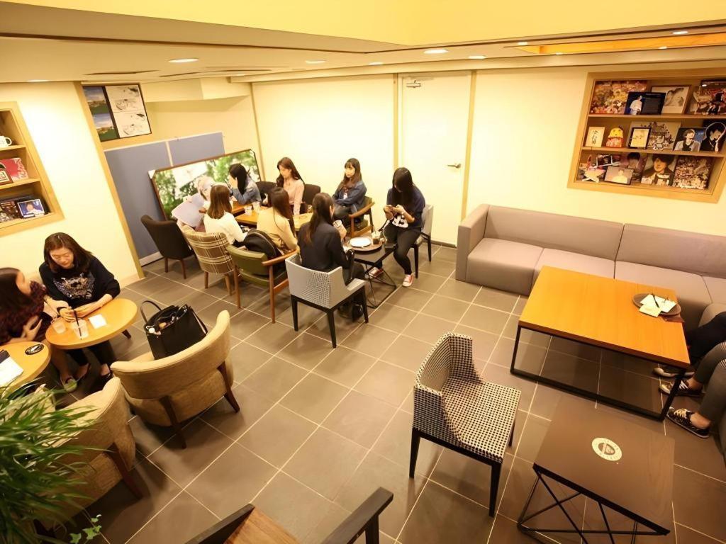 Hotel Myeongdong Mom House Seul Esterno foto
