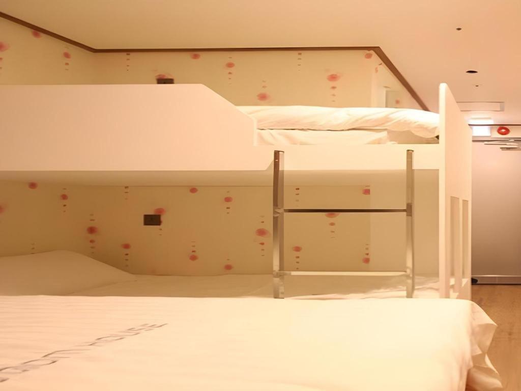 Hotel Myeongdong Mom House Seul Esterno foto